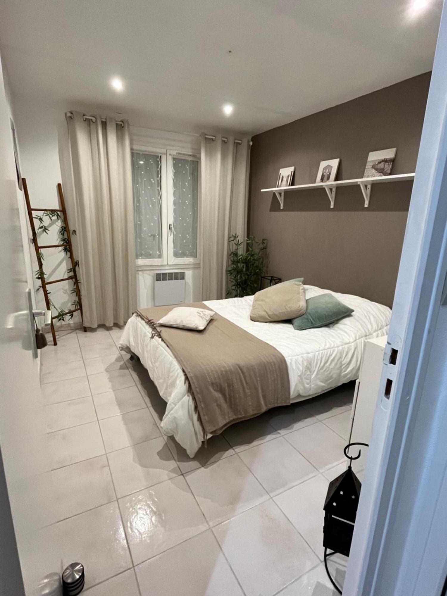 Maison Lumineuse A Ars En Re 阿尔桑雷 外观 照片